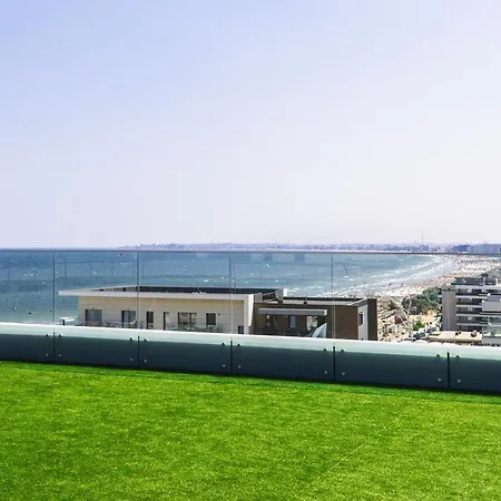 Waterfront By Alezzi Infinity & Constanta
